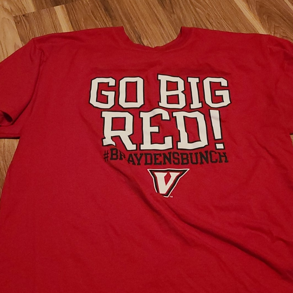 uva wise shirt